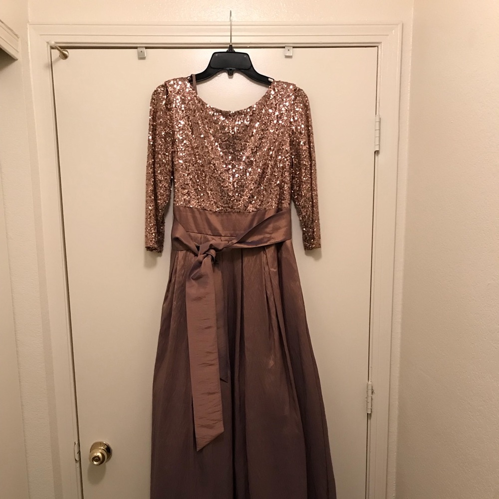 Jessica Howard Gown